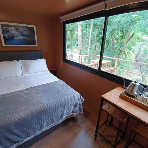 Vibe Container CAPARAÓ AMARELO，位于Pedra Menina的酒店