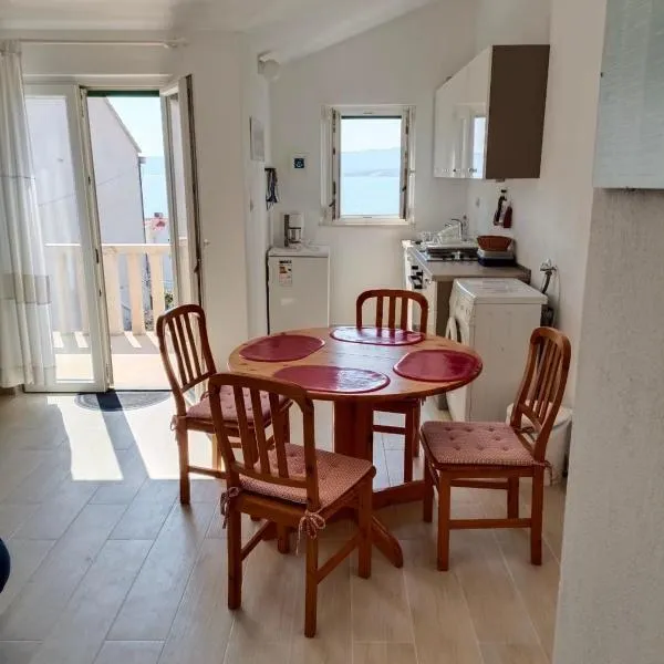 VIKBOL Appartements 1，位于波尔的酒店