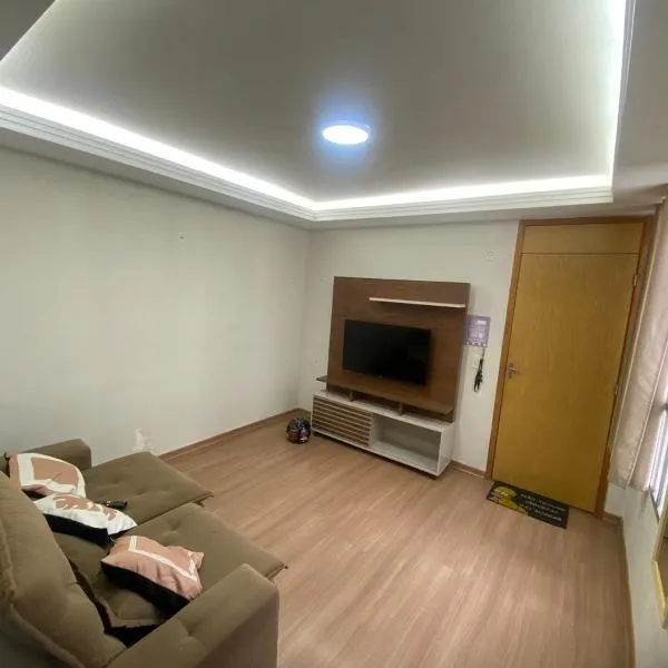 Apartamento completo próximo ao aeroporto CNF cidade do galo e cidade adm，位于韦斯帕夏诺的酒店