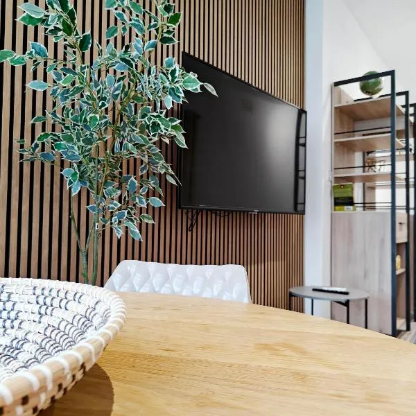 Fly Away Home condo with terrace，位于Qormi的酒店