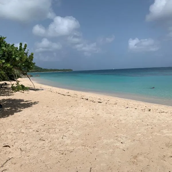 Coté plage Le Balaou Saint Francois，位于圣弗朗索瓦的酒店