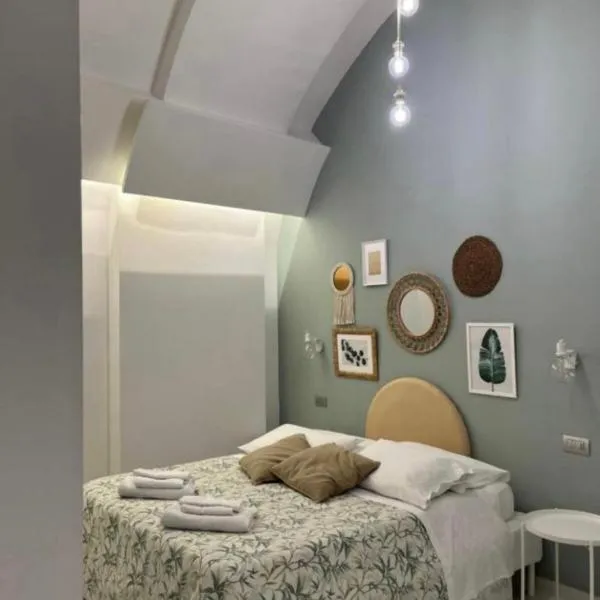 LOFT 13 Maiori，位于马奥莱的酒店