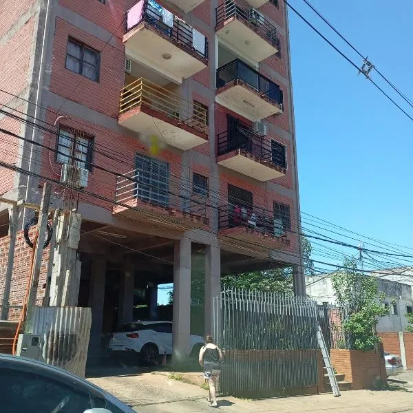 Departamento de 3 Dormitorios，位于恩卡纳西翁的酒店