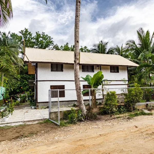 3 BR Native House at Port Barton Center，位于圣维森特的酒店