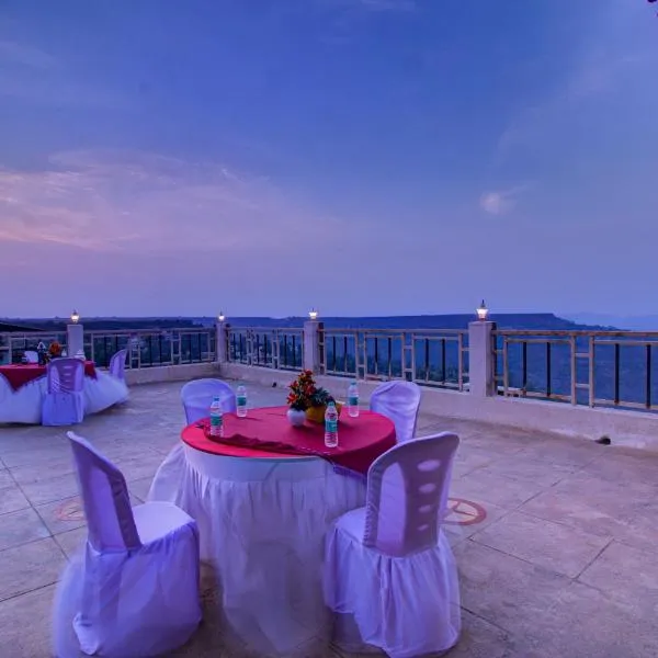 TAJ VILLA Mahabaleshwar !，位于马哈巴莱斯赫瓦尔的酒店