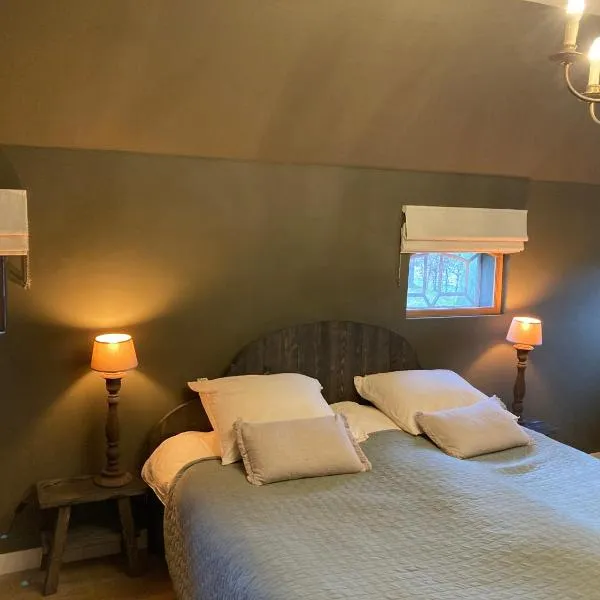 De kop van Drenthe voorhuis，位于Vries的酒店