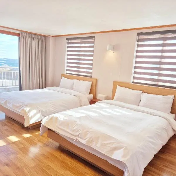 Memories Hotel，位于束草市的酒店