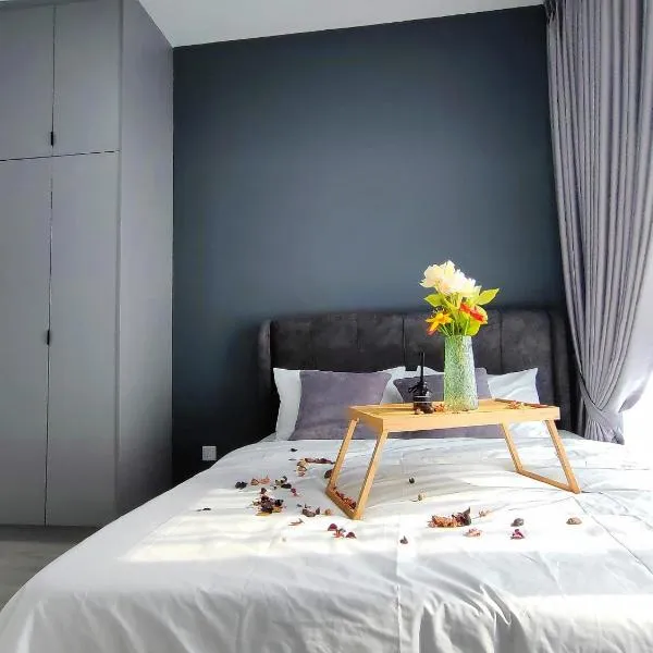 Meta City Family Suite Equine Park IOI City Mall Serdang UPM，位于史里肯邦安的酒店