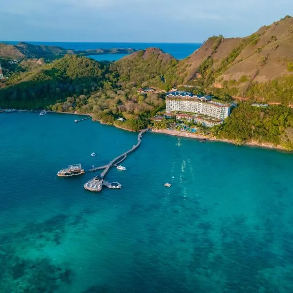 AYANA Komodo Waecicu Beach，位于纳闽巴霍的酒店