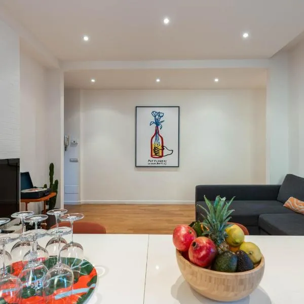 Casa dei Visionari - Mare，位于巴里的酒店