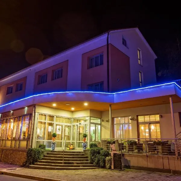 贝拉克拉伊纳酒店,位于梅特利卡的酒店