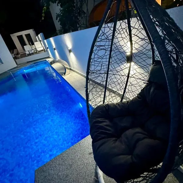 Dilan apartments by the sea，位于巴尔的酒店