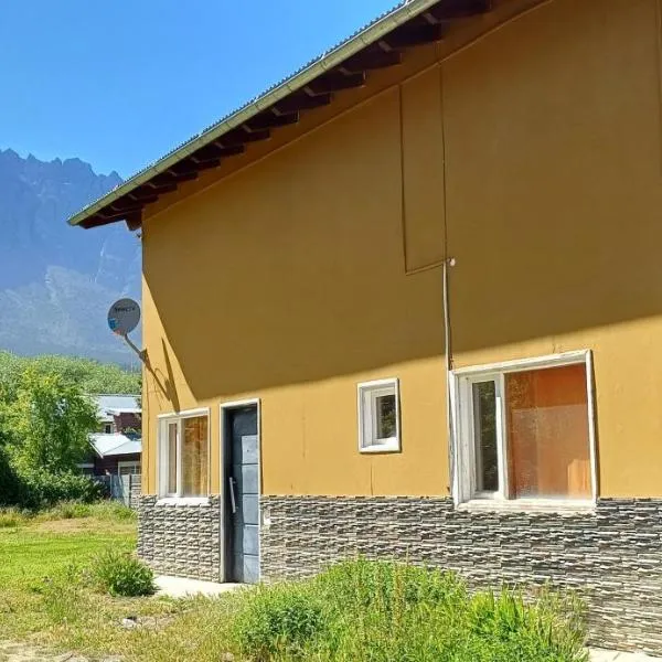 Depto Castillo，位于埃博森的酒店