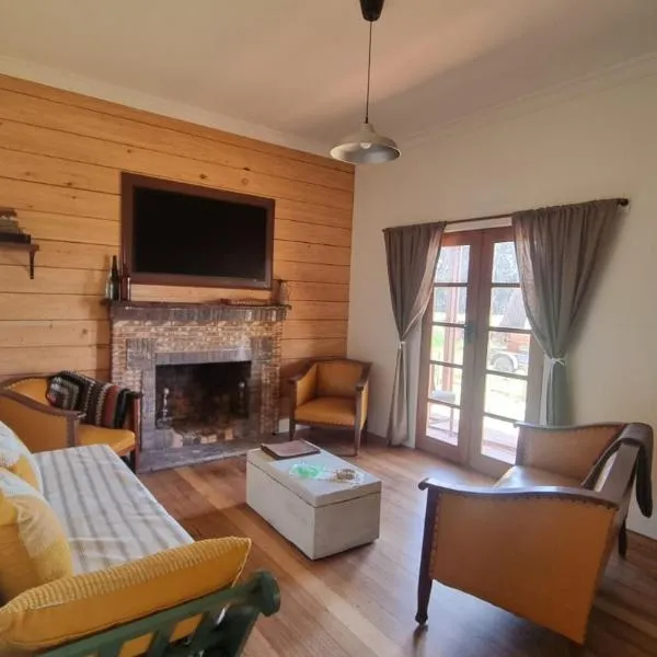 Myrtlebank Cottage Farmstay，位于Bundalaguah的酒店