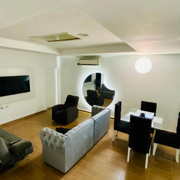 aparta hotel san jose，位于布加的酒店
