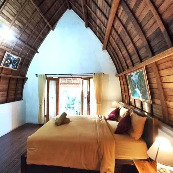 Hill Prananta Homestay，位于珀尼达岛的酒店