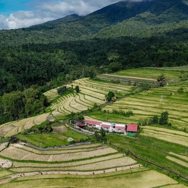 Santya Loka Lodge & Twin Waterfall，位于贾蒂卢维的酒店