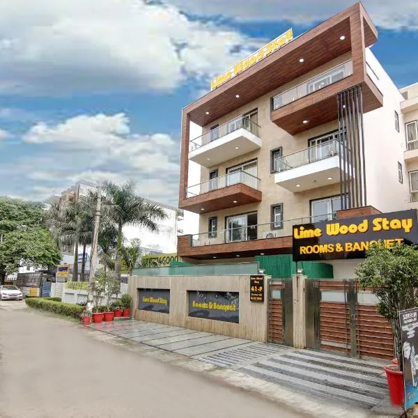 Limewood Stay - Unitech Cyber Park，位于古尔冈的酒店