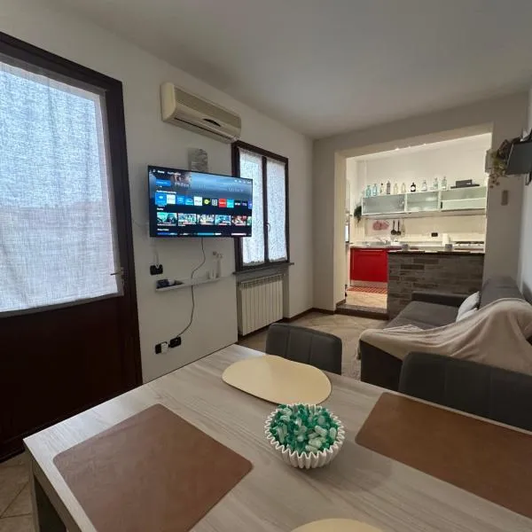 Appartamento 2 poggioli，位于克雷莫纳的酒店