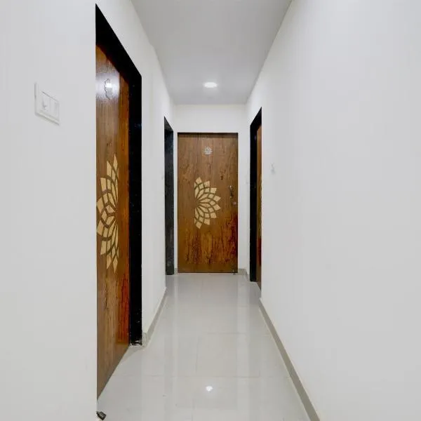 Super Collection O Madhapur Near Cyber Tower，位于Madhapur的酒店