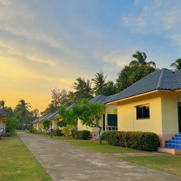 Thungwua laen resort，位于春蓬的酒店