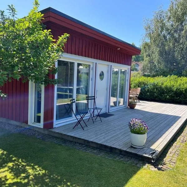 Grötvik B&B，位于哈尔姆斯塔德的酒店