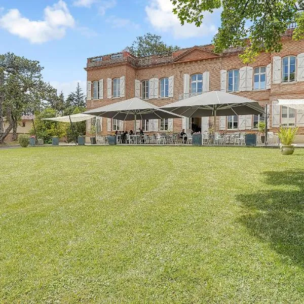 Best Western Premier Le Domaine de Montjoie，位于拉蒙维尔圣阿尼的酒店