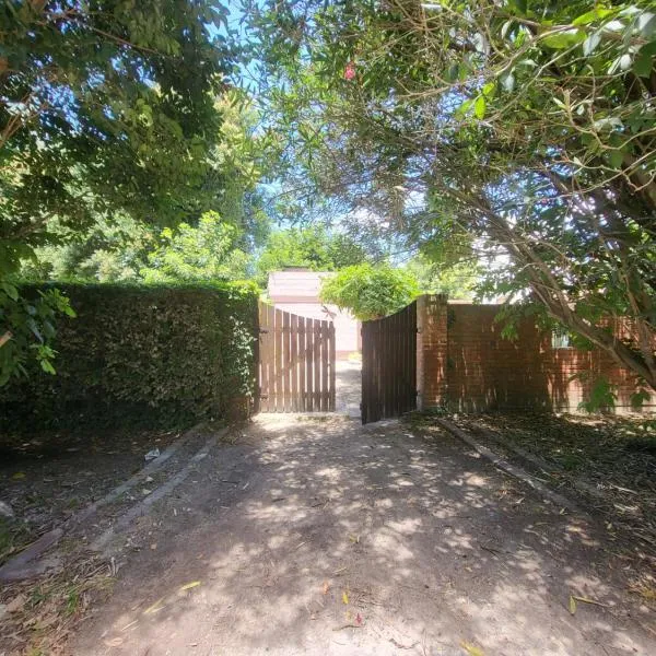 Las Libélulas，位于Verónica的酒店