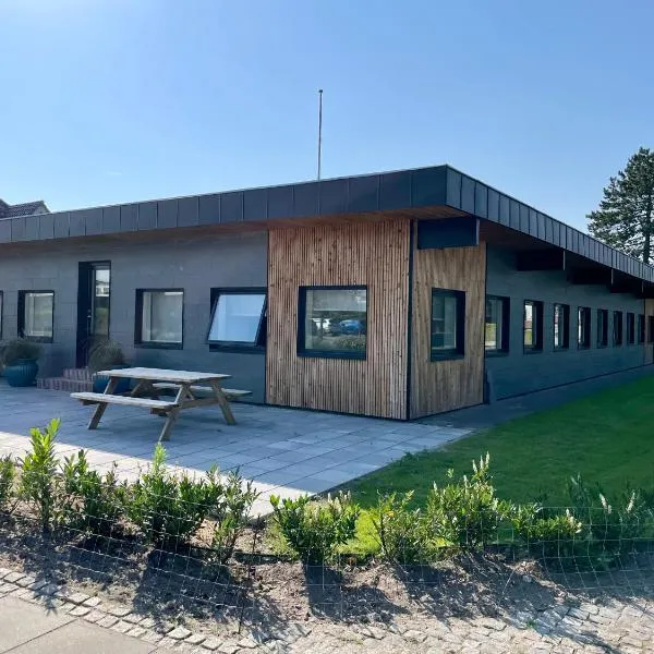 Room4u Grindsted，位于格林斯泰兹的酒店