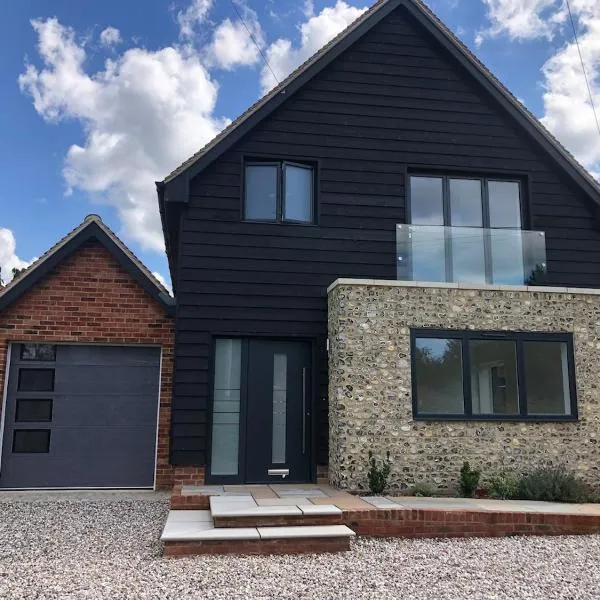 Luxury home in Woodcote，位于Ipsden的酒店