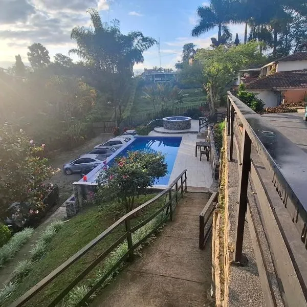 Iraka Campestre Quindio，位于El Edén的酒店