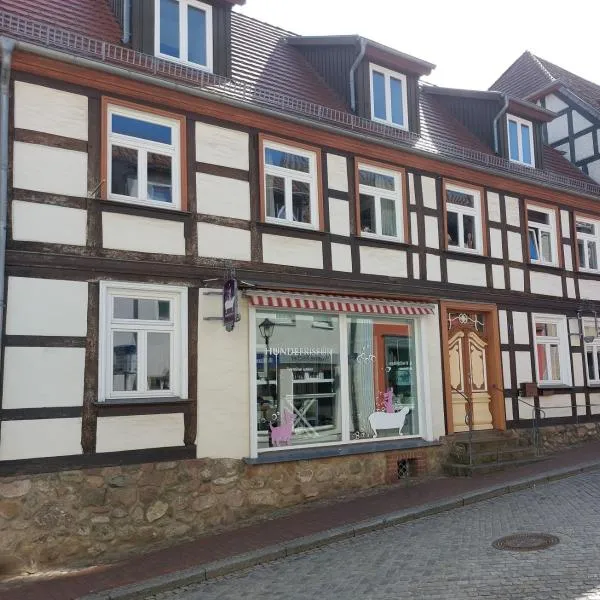 FeWo Lina，位于瓦伦的酒店