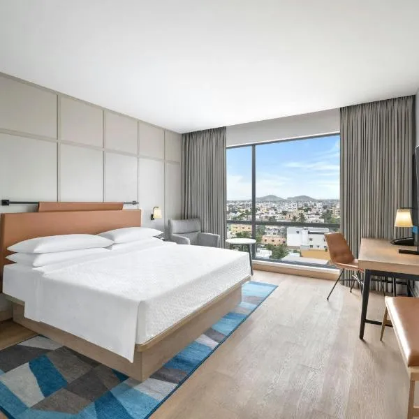 Four Points by Sheraton Chennai, Velachery，位于钦奈的酒店