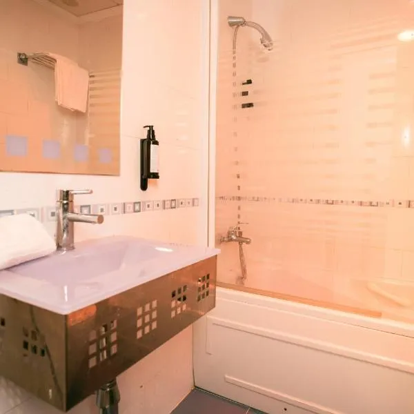 Magic Inn，位于奥罗佩萨德尔马的酒店