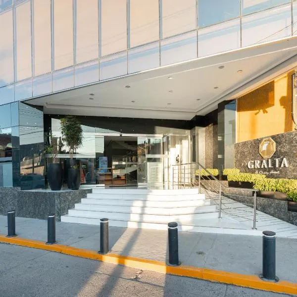 Hotel GRALTA，位于Jalostotitlán的酒店