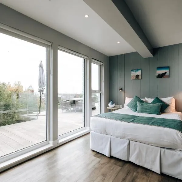 Cliff Cottage - Luxurious Seaview Retreat，位于滨海戈尔斯顿的酒店