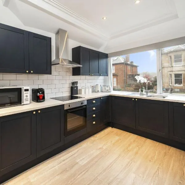 Cross Road Apartment，位于佩斯利的酒店