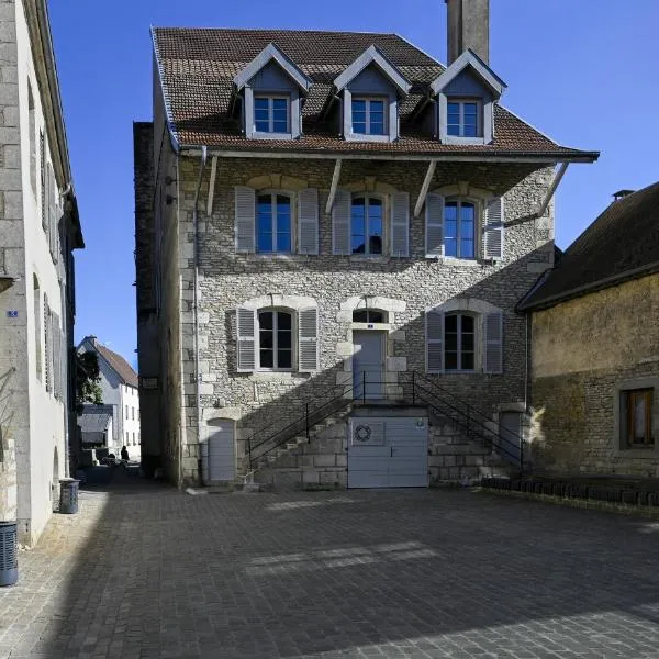 Chambre Pétrole aux Muses，位于奥尔南的酒店
