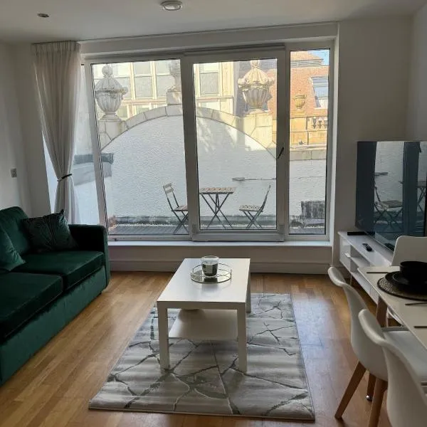 Luxury penthouse，位于利兹的酒店