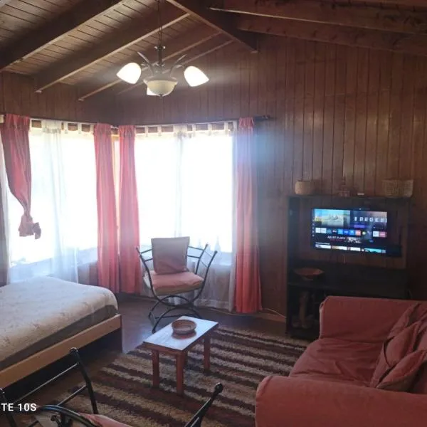 Cabaña Familiar Mirador De La Chacra 1-7 personas，位于卡斯特鲁的酒店