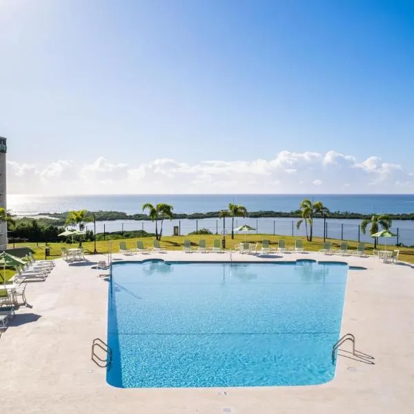 庞塞假日酒店，位于庞塞的酒店