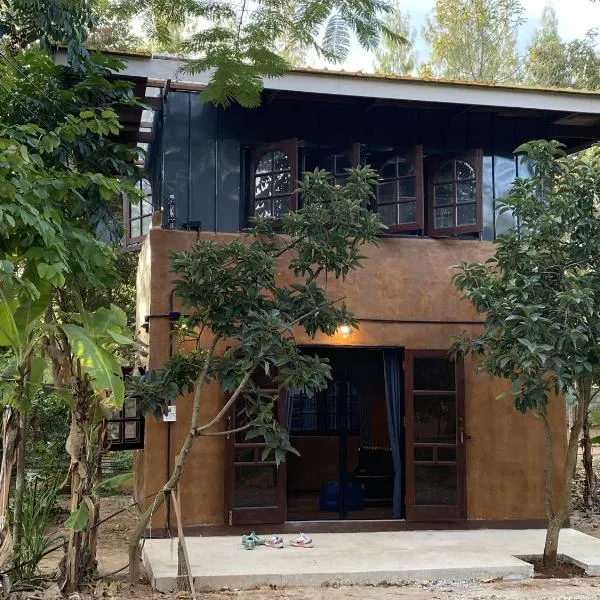 Baan Nork Farmstay บ้านนอก ฟาร์มสเตย์，位于农南登的酒店