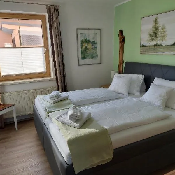 Wohnung mit Charme in Pinsdorf，位于Pinsdorf的酒店