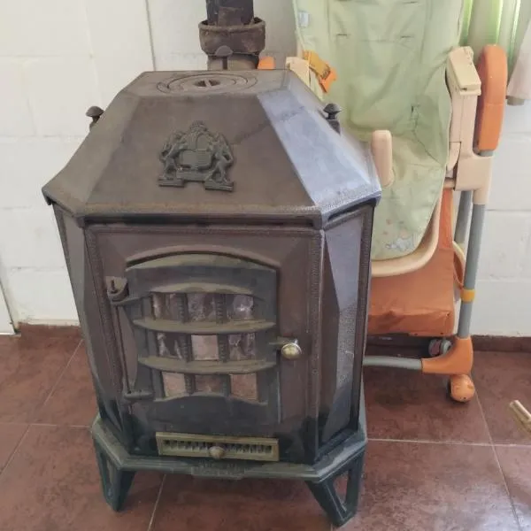 Cabaña Villa del Dique, Calamuchita，位于德尔迪克镇的酒店