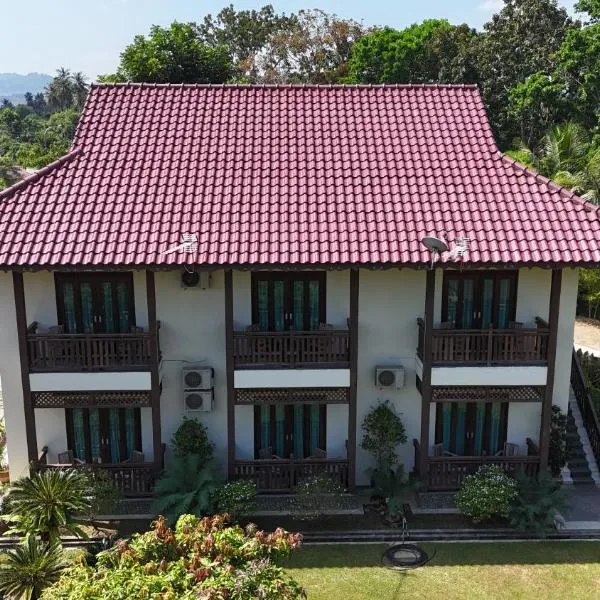 Singgahsana Villa Langkawi，位于瓜埠的酒店