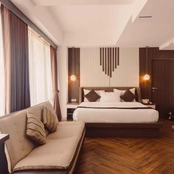 Fahira Hotel Syariah Bukittinggi，位于武吉丁宜的酒店