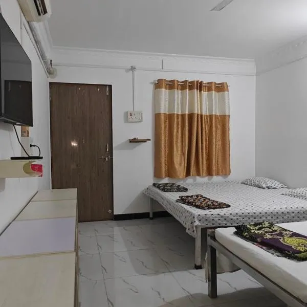 Kulswami Cottage Alibag，位于阿利鲍格的酒店