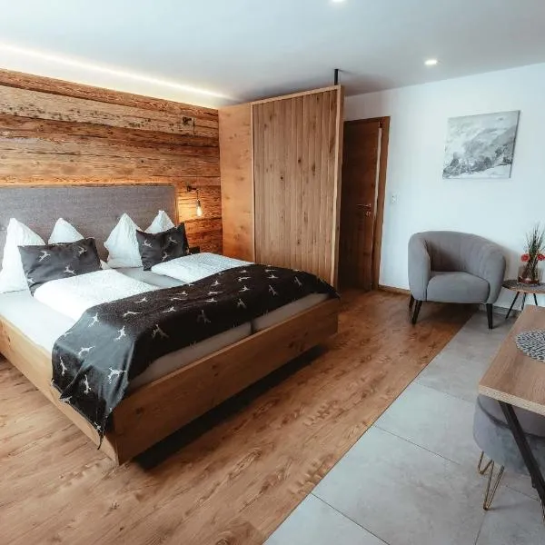 Hotel Gasthof Walcher，位于多弗加斯坦的酒店
