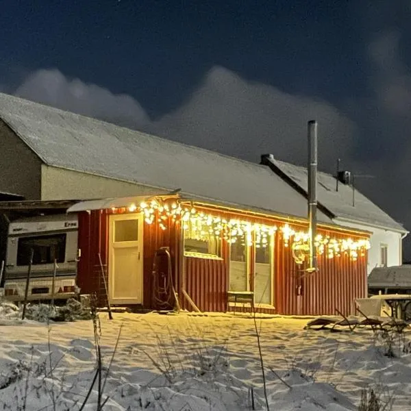 Tiny House Anneliese Hunde okay，位于Oberbettingen的酒店
