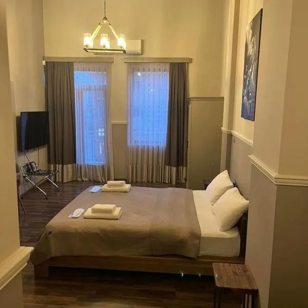City Loft 4 Stamatina's Luxury Apartments，位于亚历山德鲁波利斯的酒店